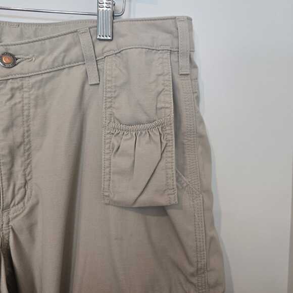 Carhartt Women’s Cropped Cargo Pants Size 12 Ripstop Khaki Relaxed Fit Utility - Picture 2 of 8